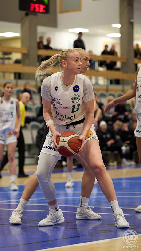 #13 Mikaela Gustafsson